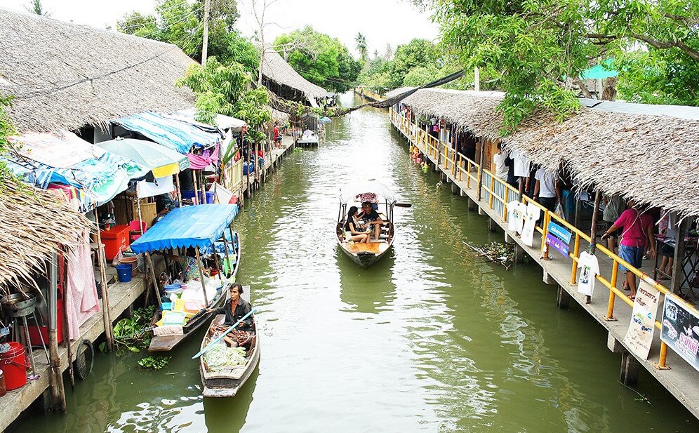 Khlong Lat Mayom Market 10